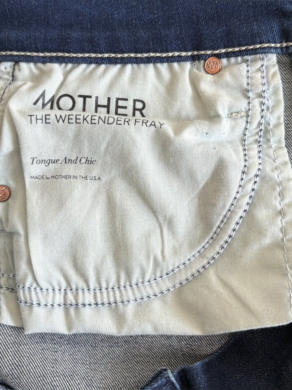 MOTHER The Weekender Fray Jeans Size 28 Tongue in Chic Wash - Picture 7 of 13